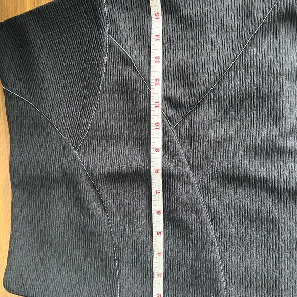 M Black Crepe Textured Mini Skirt - Picture 6 of 7